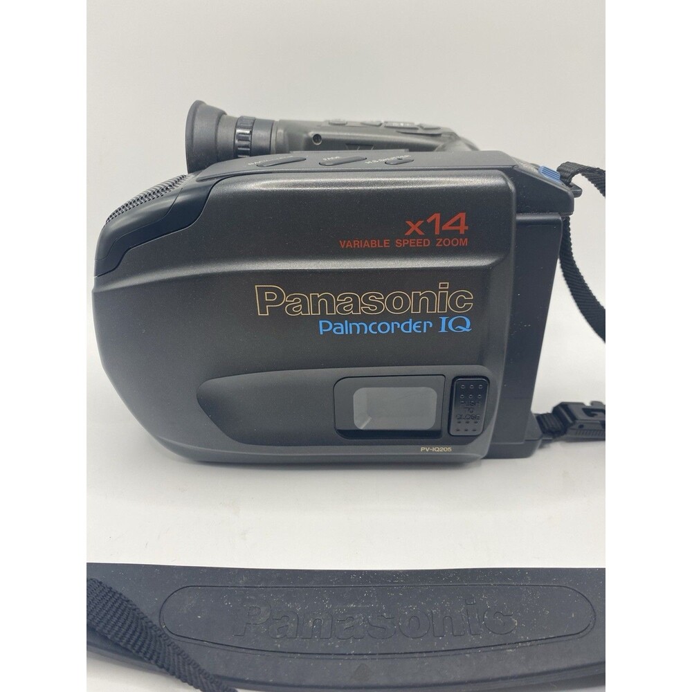 Panasonic Palmcorder IQ VHS-C Camcorder Video Camera Untested Parts/Repair